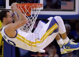 秘饭直播-世俱杯球队球员名单大全：历届参赛球员完整呈现